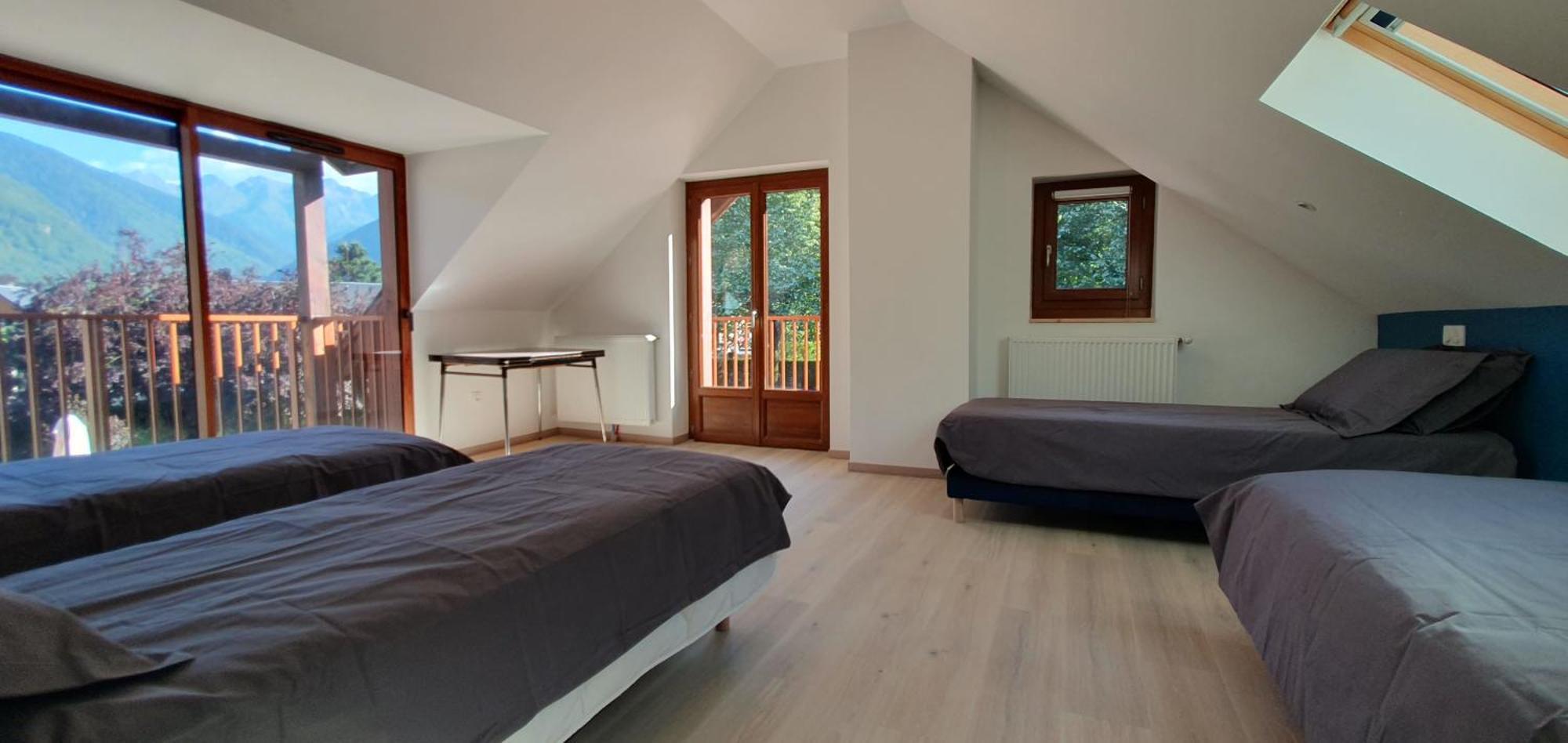 Maison De La Lionne Bagnères-de-Luchon Extérieur photo